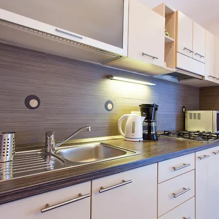 Banic Near Porec-spadici Apartman *
