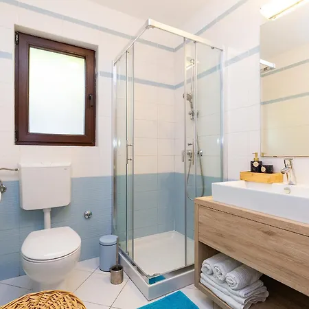 Banic Near Porec-spadici Apartment Porec