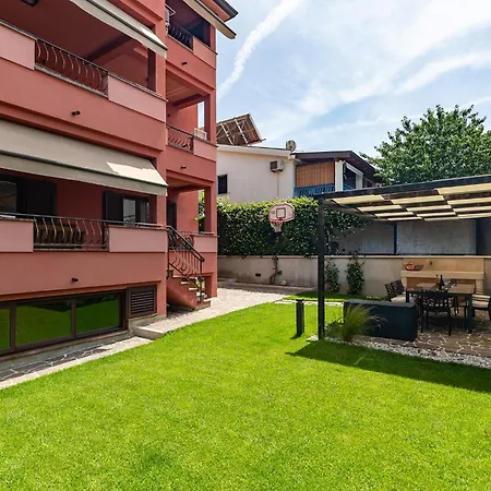 Banic Near Porec-spadici Apartment Porec